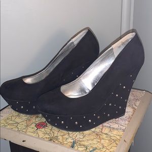 SM New York Platform Wedges